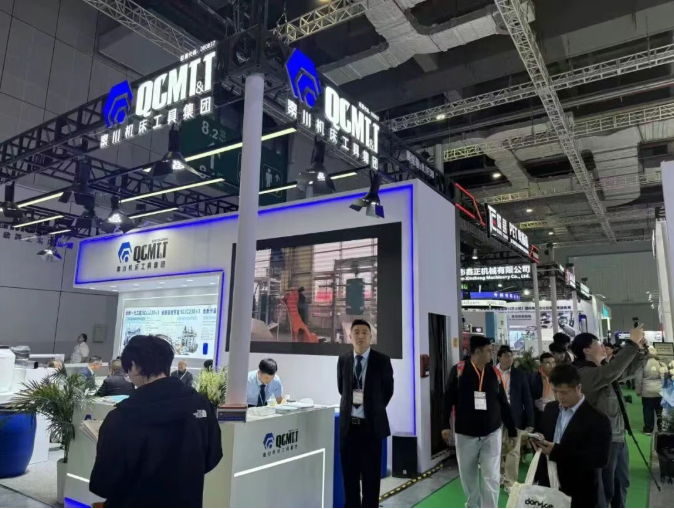 【展会资讯】秦川塑机闪耀CHINAPLAS 2026国际橡塑展